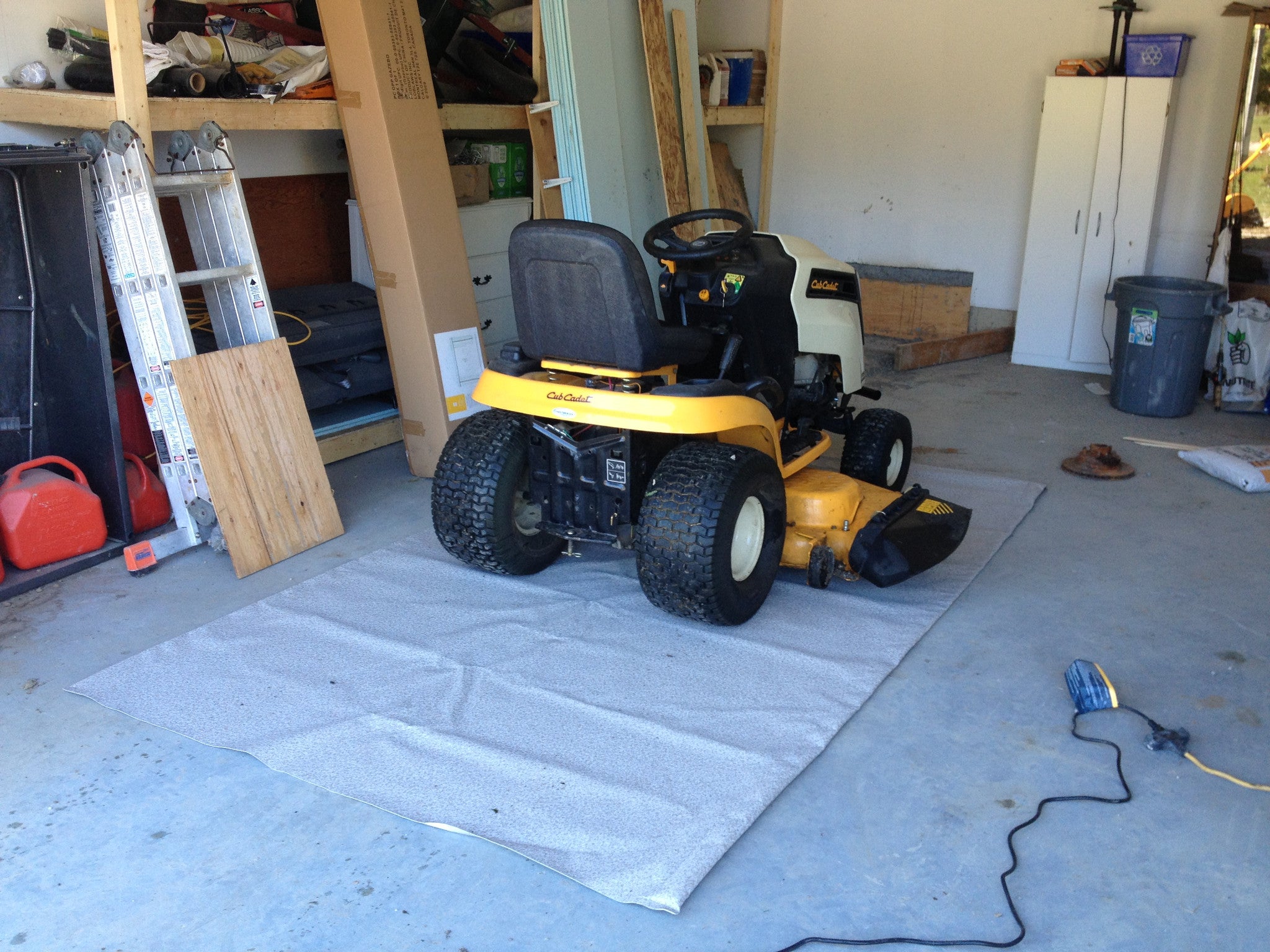 ATV & Riding Lawnmower Mat