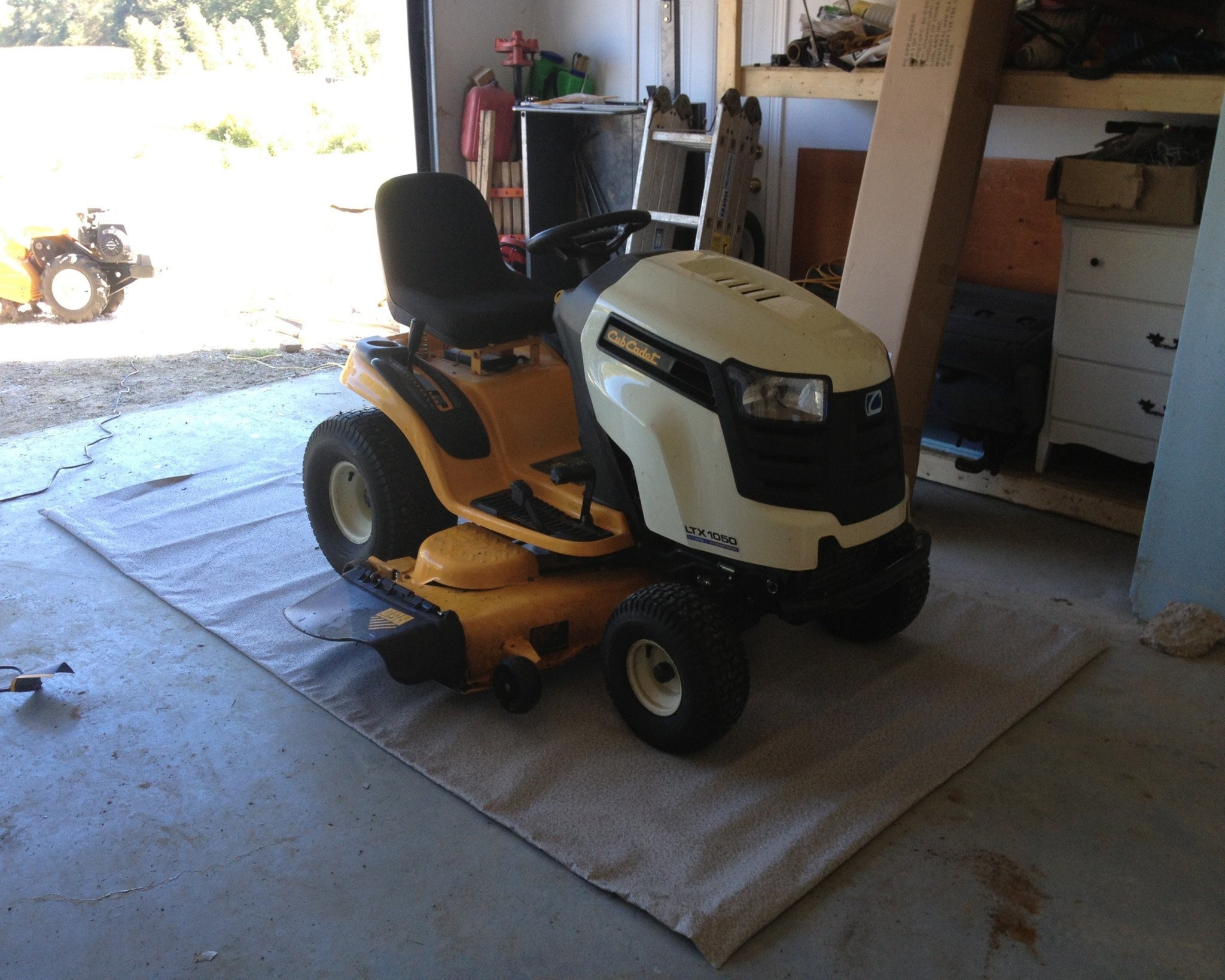 ATV & Riding Lawnmower Mat